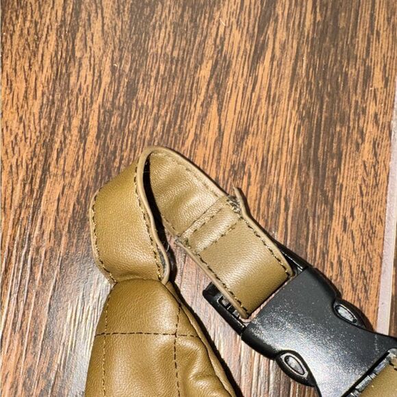 BEBE Dani Small FANNY Olive - Picture 6 of 12